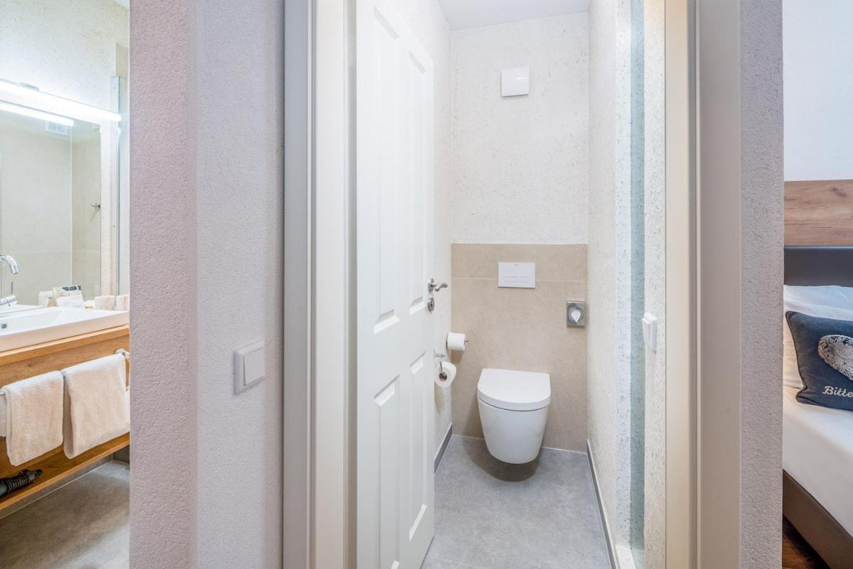Neo Linde Esslingen E.k. Hotel 4*